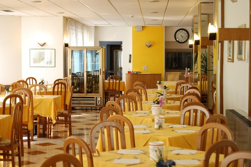 Restaurant
 di Everest Arco