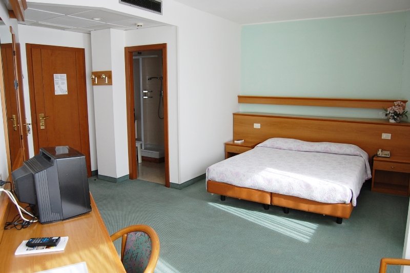 Room
 di Everest Arco