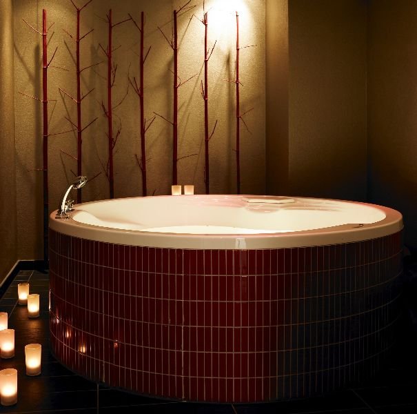 Sports and Entertainment
 di Comwell Kellers Park