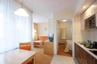 Room
 di Apartamenty Zgoda Warszawa by DeSilva