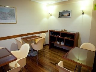 Sports and Entertainment
 di Mexico Pr