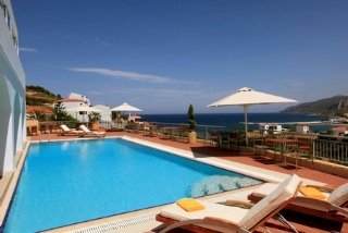 Pool
 di Kythea Resort