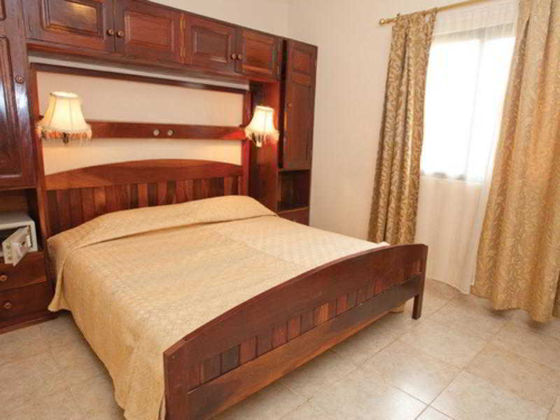 Room
 di Sunswing Hotel