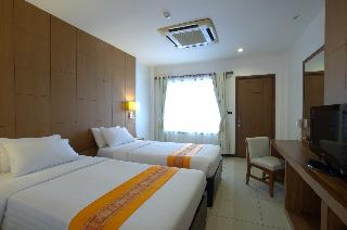 Room thumbnail 14