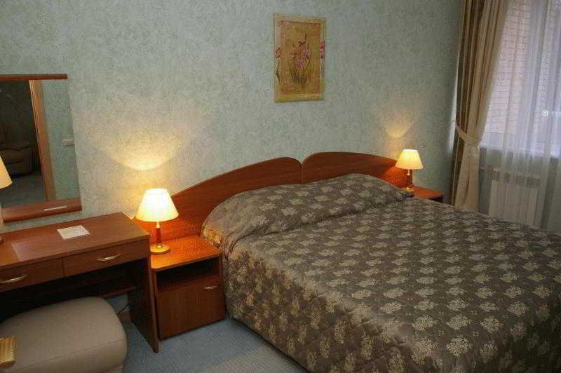 Room
 di Planernoe