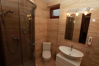 West Plaza Hotel Bucharest