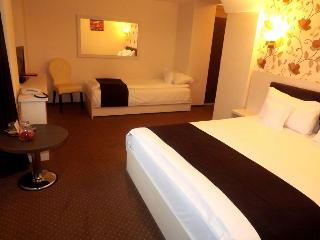 West Plaza Hotel Bucharest