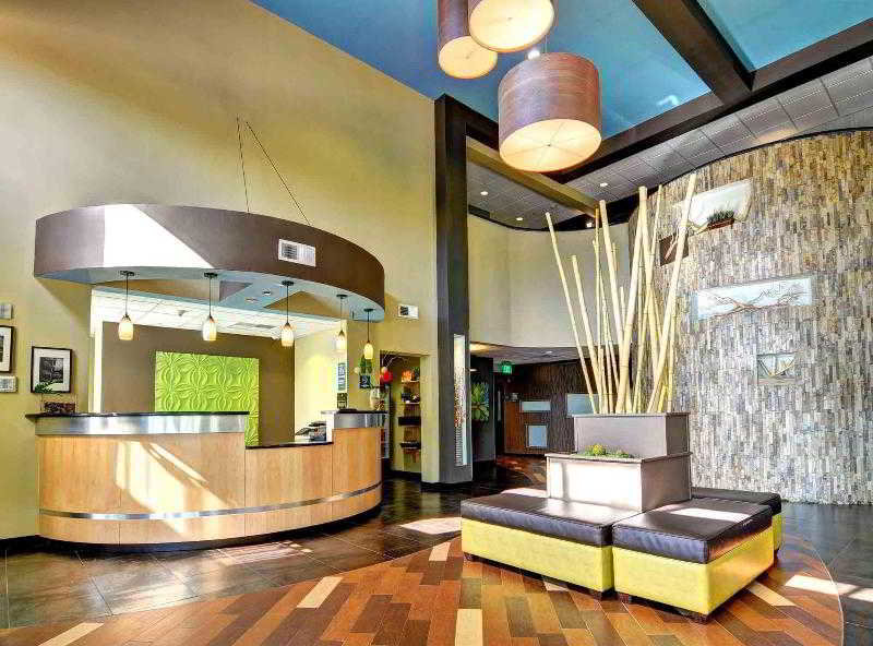 Lobby
 di Best Western Plus Riverside Inn & Suites