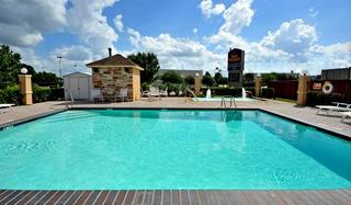 Pool
 di Best Western Huntsville Inn & Suites