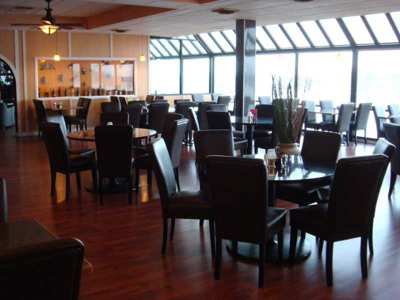 Restaurant
 di Best Western Lake Front Hotel