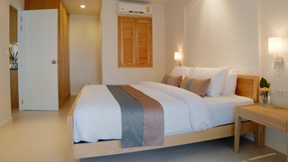 Room thumbnail 38