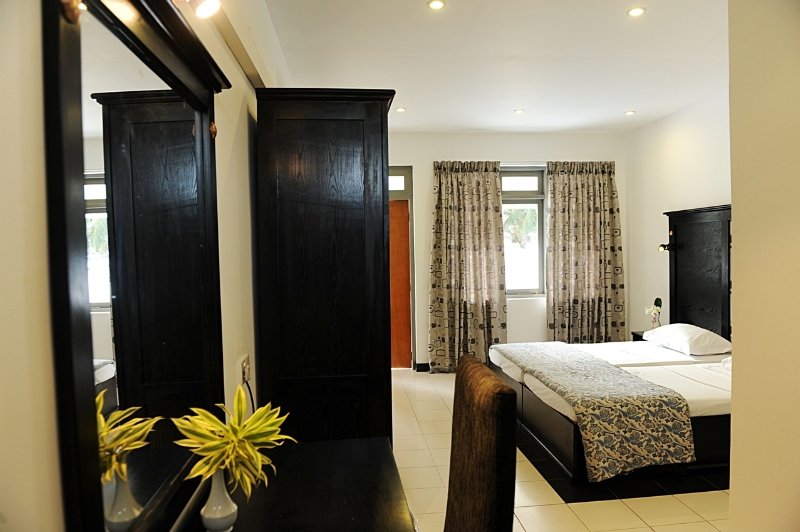 

Dons Beach Hotel