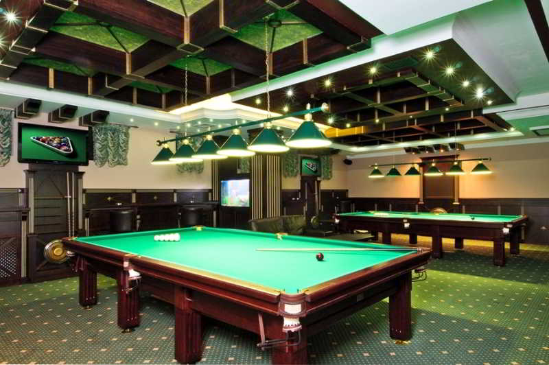 Sports and Entertainment
 di Troy