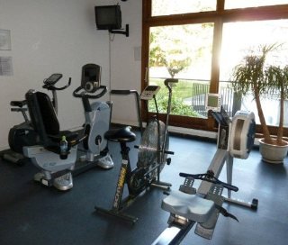 Sports and Entertainment
 di Rancho Laax