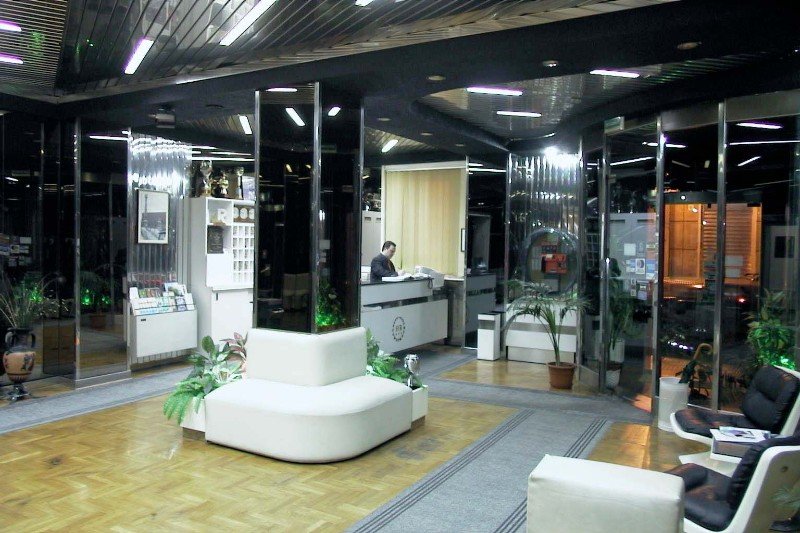 Lobby
 di Regina