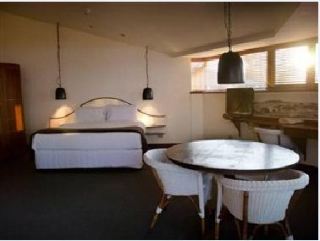 Room
 di Coral  Beach Hotel & Resort