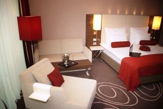 Room
 di Ramada Pitesti