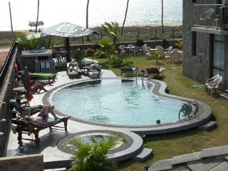 Pool
 di C & I Beach Hotel