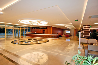 Maya World Hotel Side photo 2