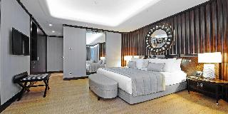 1 King Bed Premium Club Flr High Flr
