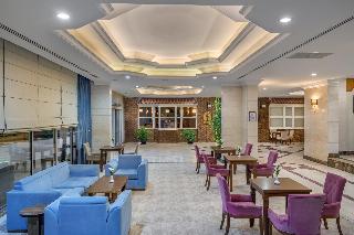 Green Max Hotel