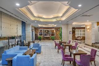 Green Max Hotel