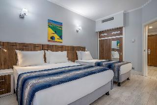 Green Max Hotel