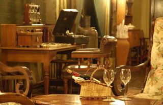 Bar thumbnail 6
