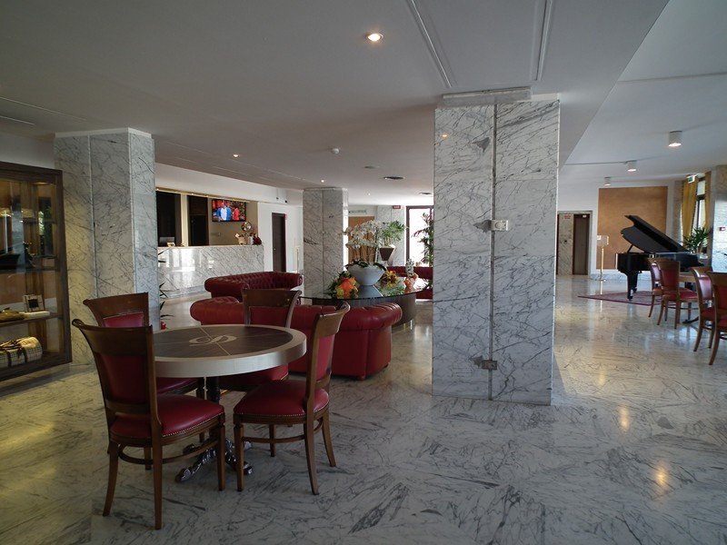 Lobby
 di Dune Hotel Residence