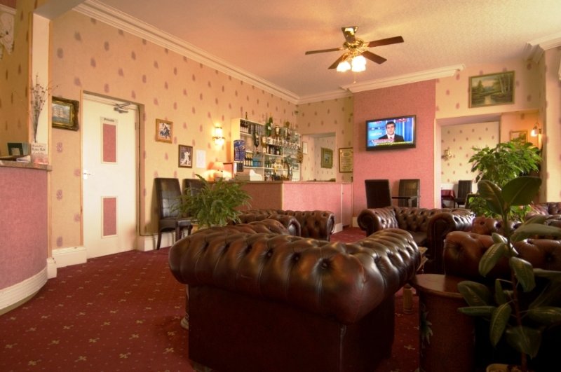 Lobby
 di Kinmel Hotel