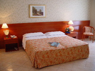 Room
 di Leonessa Hotel