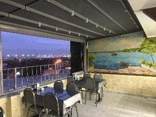 Grand Oral Hotel