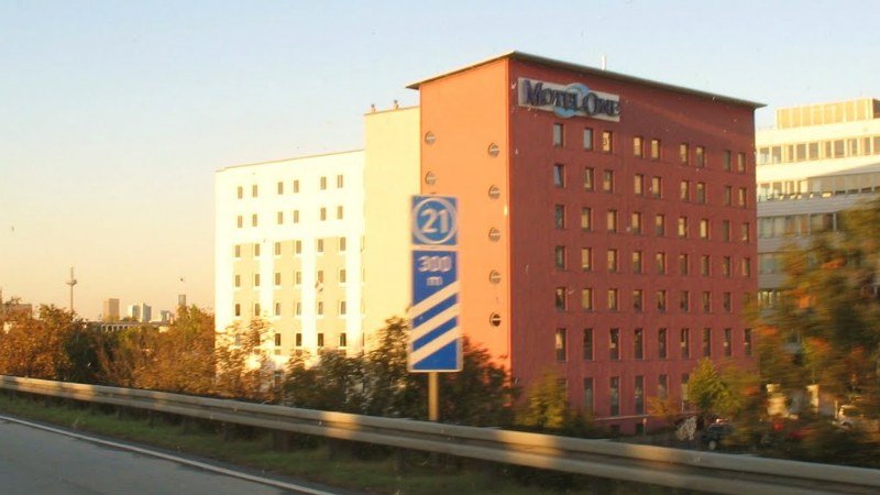 Motel One Frankfurt Airport, Frankfurt
