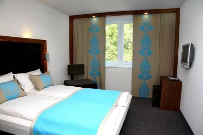 Motel One Frankfurt Airport, Frankfurt