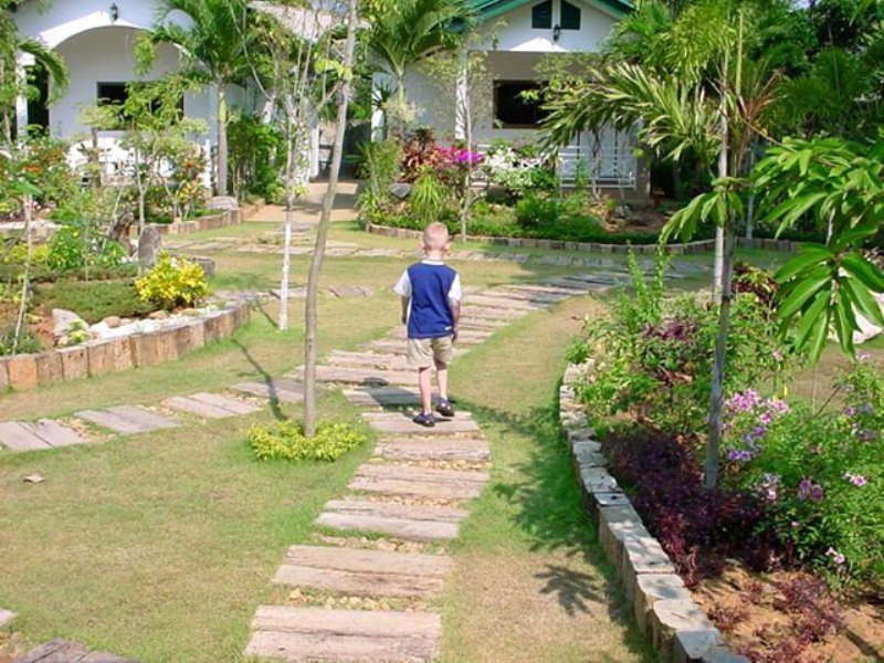 General view thumbnail 5