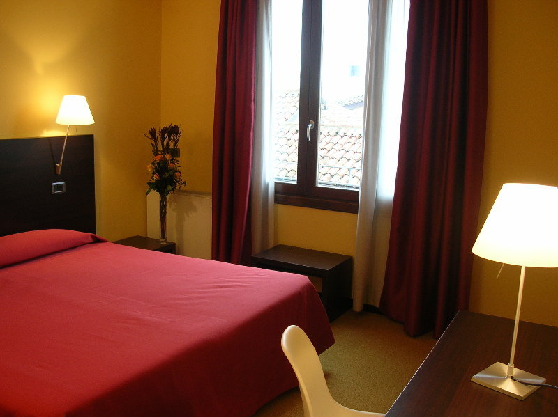 Room
 di Verdi