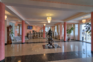 Lobby
 di Binderbubi Medias