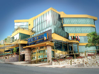 General view
 di Melrose Plaza Suites