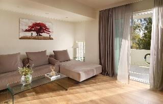 Blazer Suites Hotel