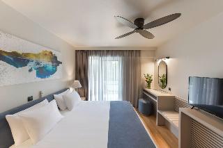 Blazer Suites Hotel
