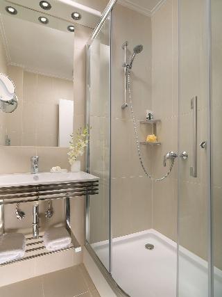 Blazer Suites Hotel