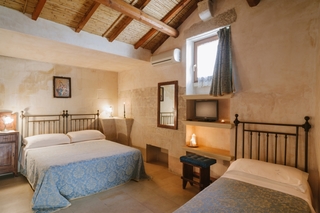 Room Room
