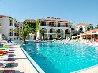 Pool
 di Katerina Hotel