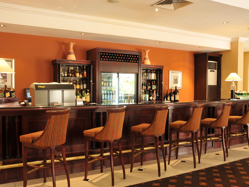 Bar
 di Protea Hotel Oakwood Park