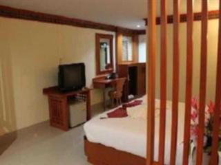 Room thumbnail 7
