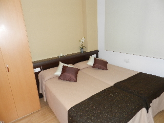 Room
 di Travessera Parc Guell Apartamentos 