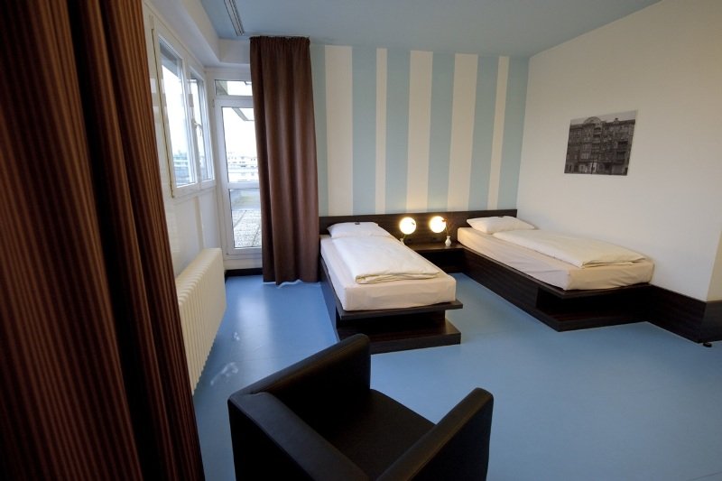 Room
 di Grenzfall