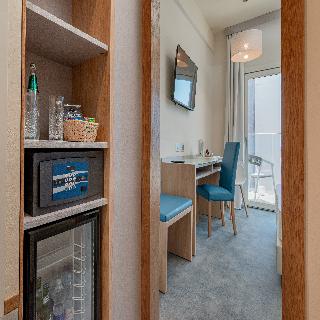 Room Room