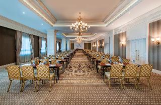 Elite World Van Hotel