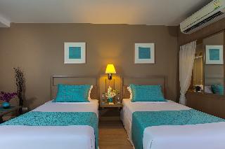 Room thumbnail 9